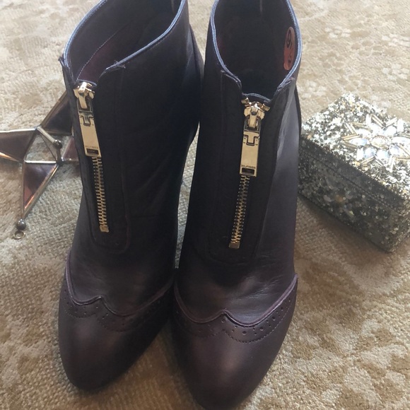 Tommy Hilfiger booties - Picture 12 of 14